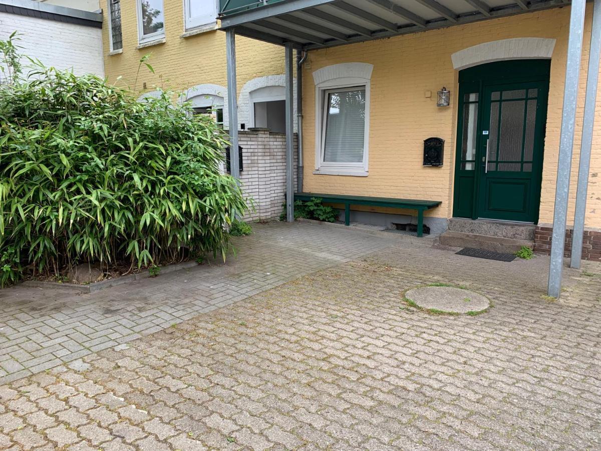 Ferienwohnung Noor Mitten In Der Eckernfoerder Altstadt Exterior foto
